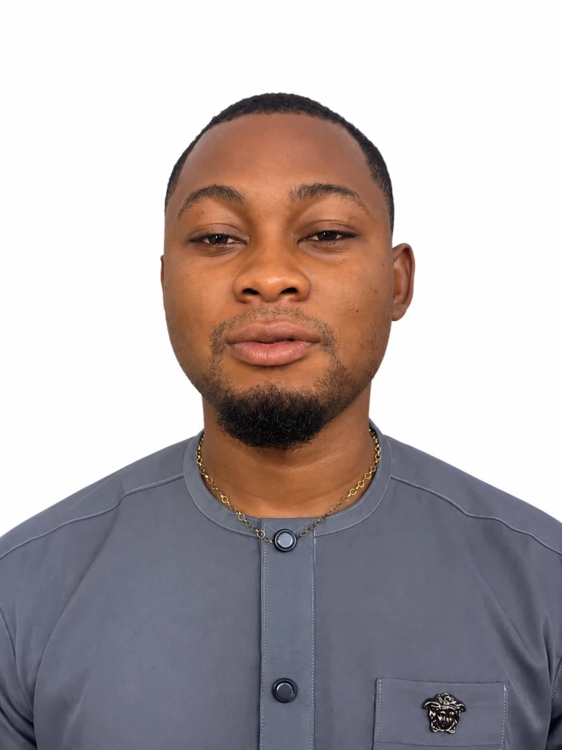 Egedge Gift Collins, Manager at De Luxe Aesthetic Clinic